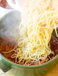 Easy to Make Baked Spaghetti Pie Recipe | ASpicyPerspective.com #retro