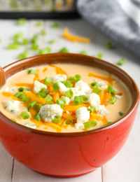 Cheesy Low Carb Buffalo Cauliflower Soup Recipe #ASpicyPerspective