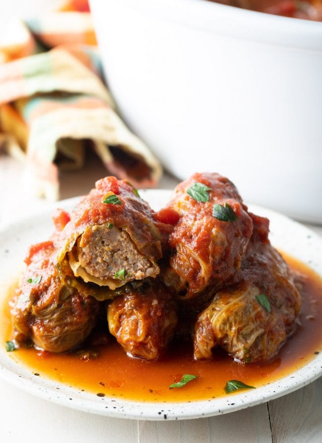 Slow Cooker Cabbage Rolls (Golabki Recipe) - cabbage rolls recipe in the crockpot