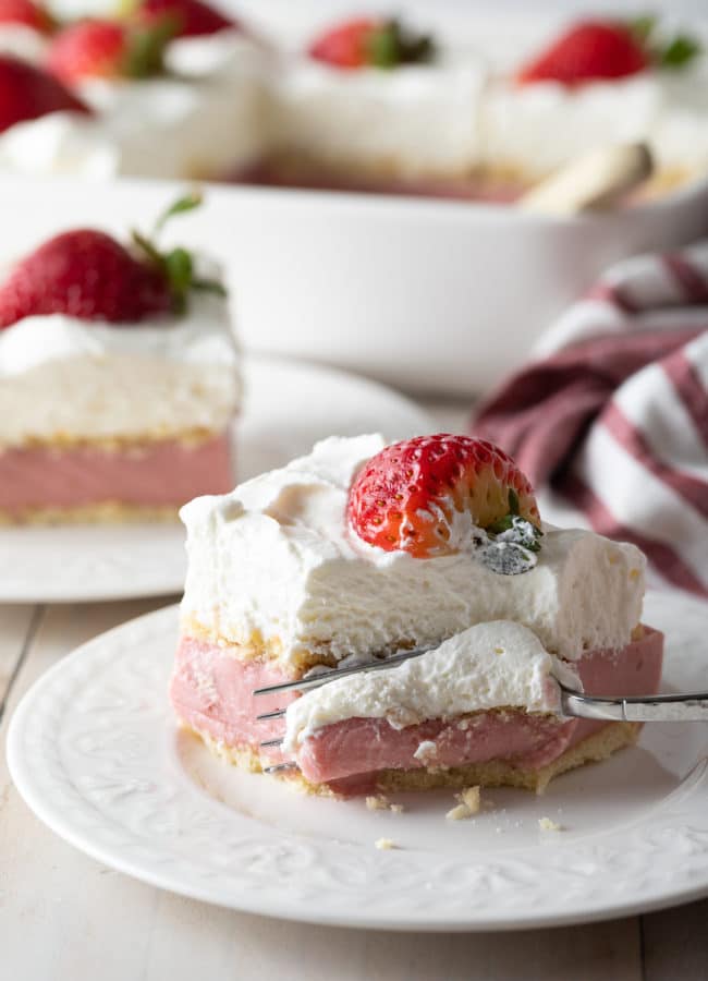 Easy Strawberry Pudding Recipe - cut with fork