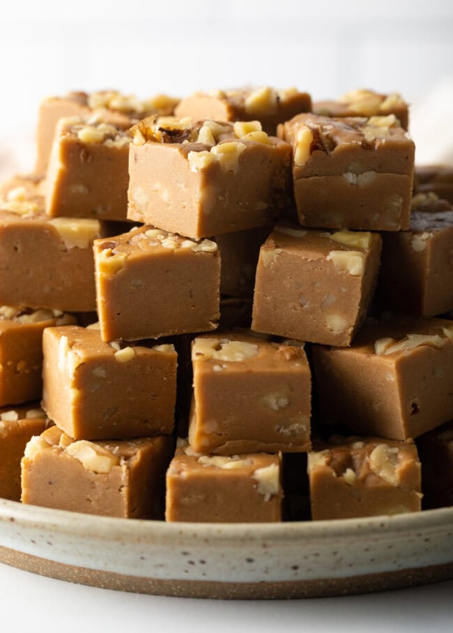 Stacks of fudge on a plate.