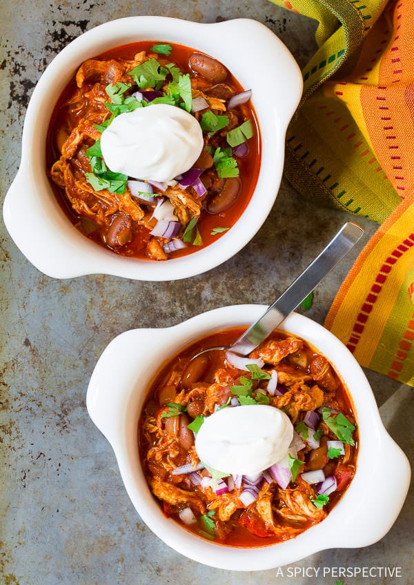 Easy Slow Cooker Roasted Red Pepper Chicken Chili Recipe - Gluten Free & Dairy Free