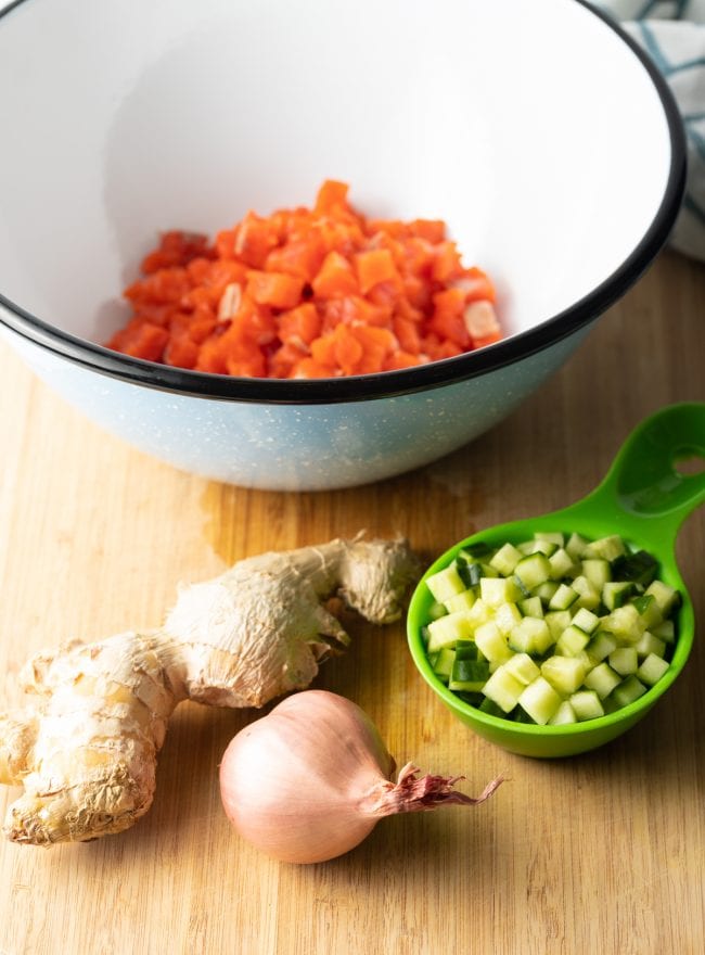 fresh produce for salmon tartare