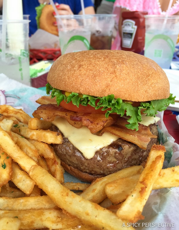  Burgers in Sandestin, Florida - Travel Tips and Vacation Giveaway! #Sandestin #SouthWalton #travel #beach
