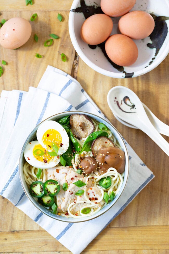 Slow Cooker Chicken Ramen Noodles Recipe overhead in bowls