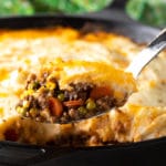 Easy Cottage Pie Recipe #ASpicyPerspective #cottage #shepherds #pie #saintpatricksday #stpaddysday #irish #beef #onepot