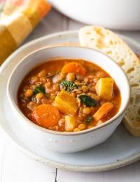 Healthy Tuscan Lentil Soup Recipe (Gluten-Free & Vegan!) #ASpicyPerspective #glutenfree #vegetarian #vegan #instantpot #crockpot #slowcooker #lentils